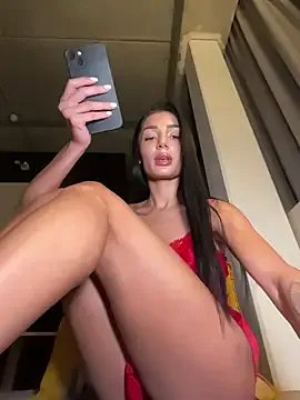 VickyM99 — Toy control 5min (last tip)