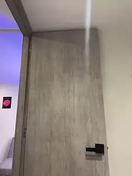 Victoria14_ on StripChat