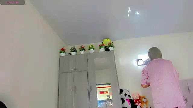 Victoria_Kastelo on StripChat