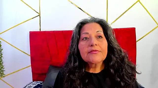 Victoriaa_Anderson on StripChat