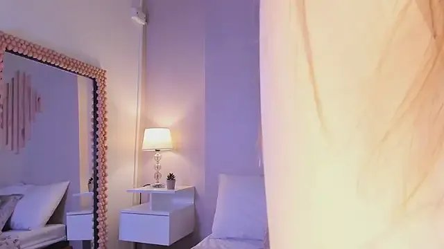 VictoriaNoah_ on StripChat