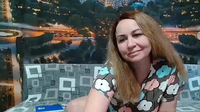 Vika_ on StripChat