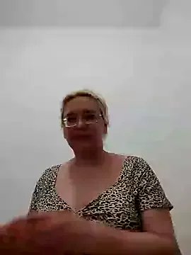 VikaKing on StripChat