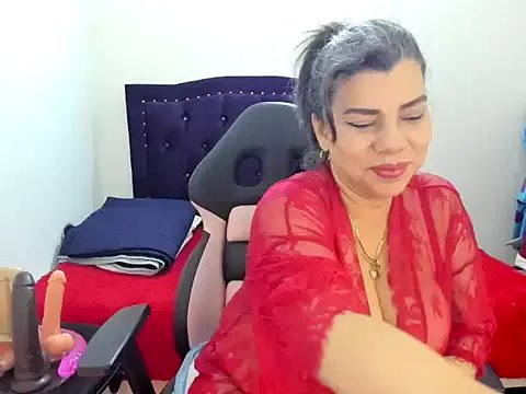 vikyadams on StripChat