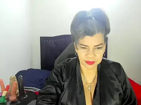 vikyadams on StripChat