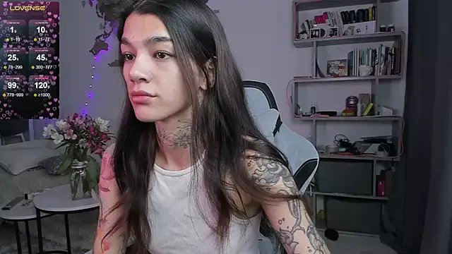 vinkitinkii on StripChat