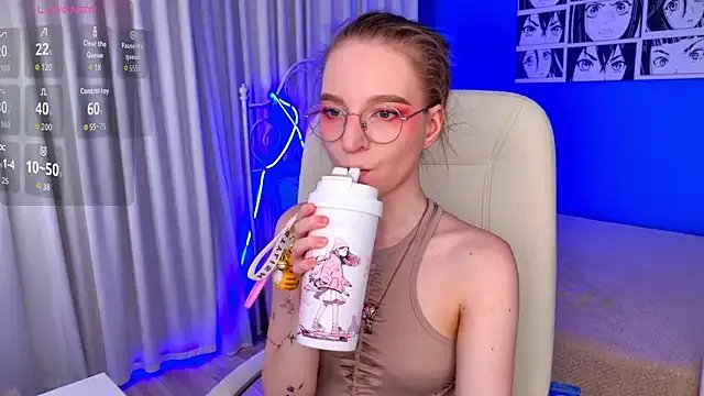 VioletShine on StripChat