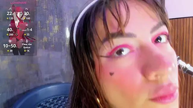 Offline violett_collins_ on StripChat