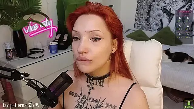 violetviolator on StripChat