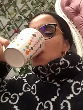 white_leti on StripChat