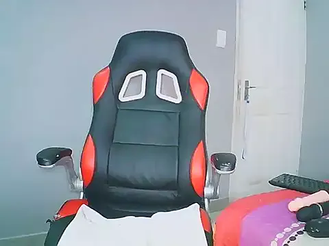 Offline White_Porshe on StripChat