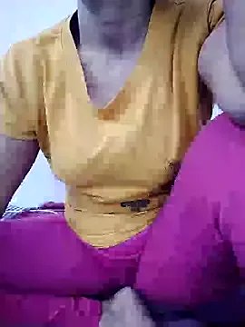 wildsakhi on StripChat