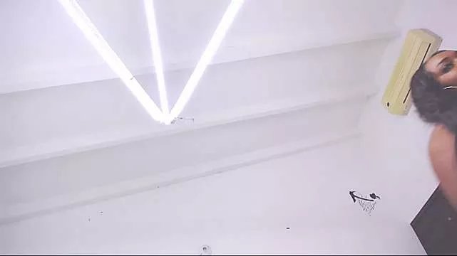 WildScarlet on StripChat