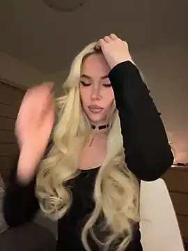 xDinnax on StripChat