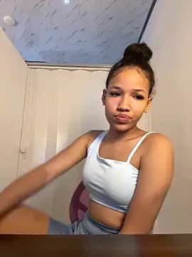 xime1718 on StripChat