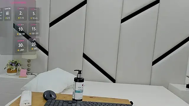 XimenaCosta on StripChat