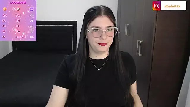 xxbbtaa on StripChat