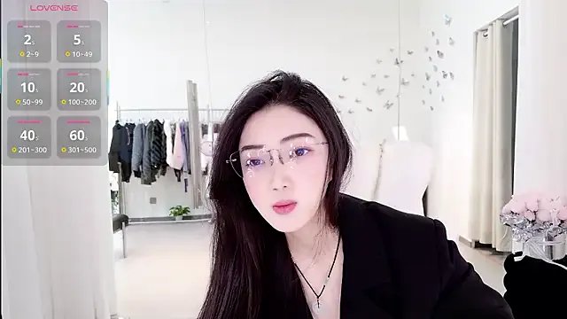 yangyang-777 — Freechat on StripChat