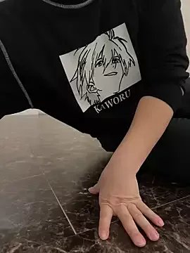 YARASERO-kun on StripChat