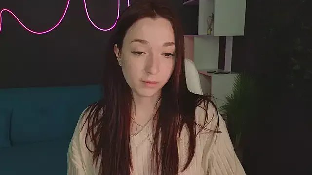 YasmineWest on StripChat