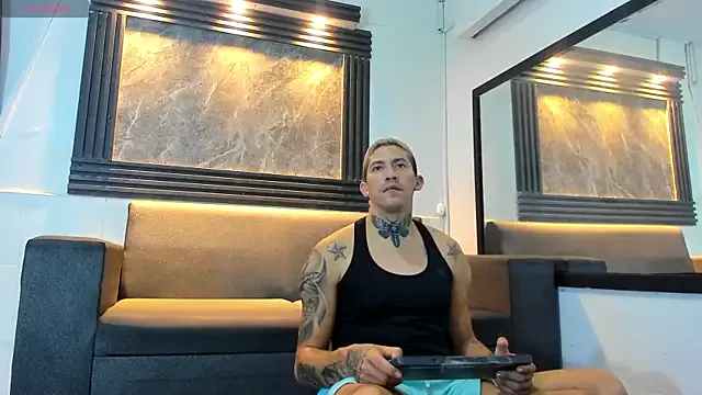 Offline yeckodream on StripChat