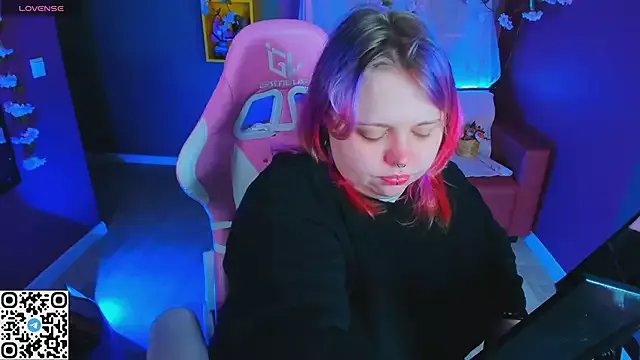 Yoki_Shizuko on StripChat