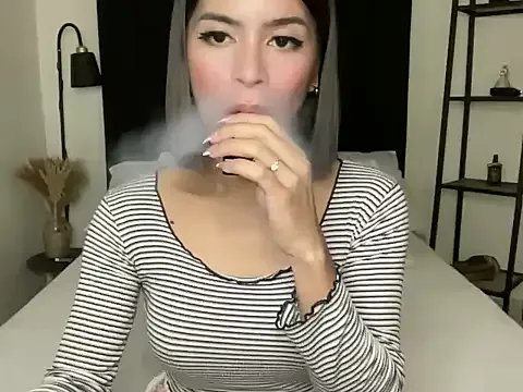 your_bianca69 on StripChat