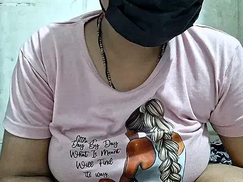 Offline your_fantecy1 on StripChat