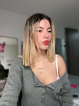 Offline Your_Honeey on StripChat