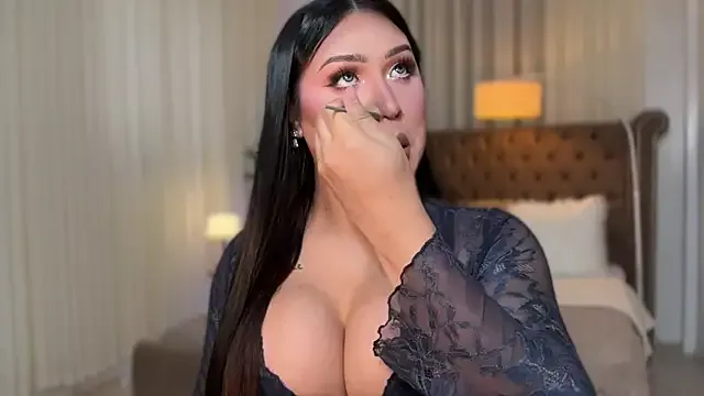 Offline Your_Majesty_Tyra on StripChat