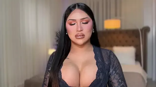 Offline Your_Majesty_Tyra on StripChat