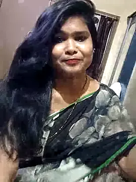 Offline yoursweety09 on StripChat