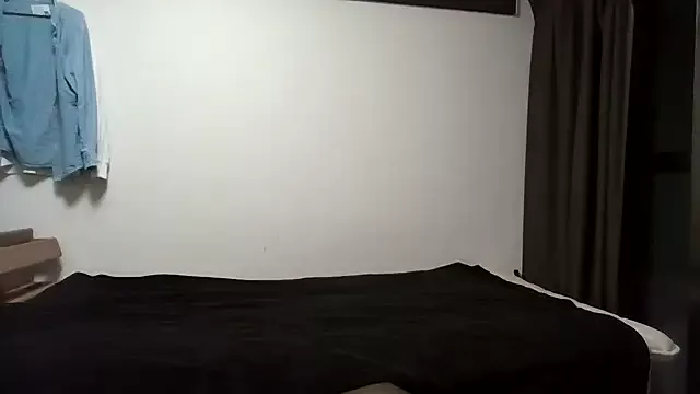 Offline YU-KI00 on StripChat