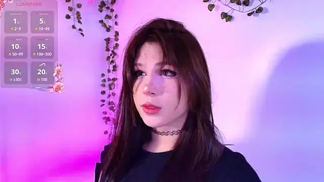 Yuri_Stars on StripChat