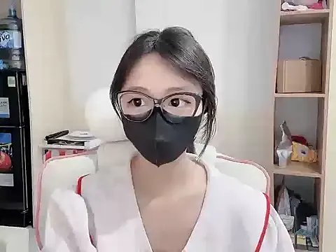 Yuyu-baobei — Buy me an air purifier ><