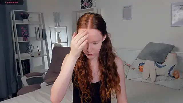 ZaraBluitt on StripChat 