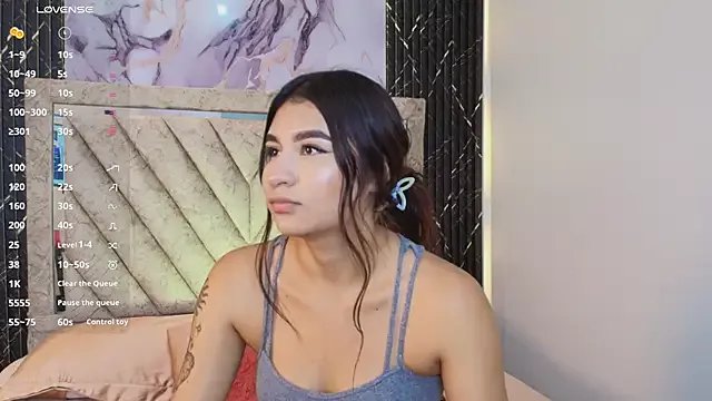 Zayda_1 on StripChat