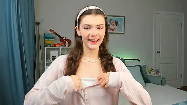 Zoe_Vee on StripChat